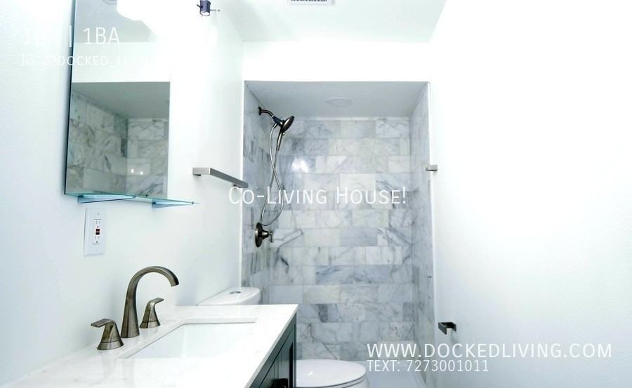 2418 9th Ave S #5MOSCOW - Photo 2 of 7