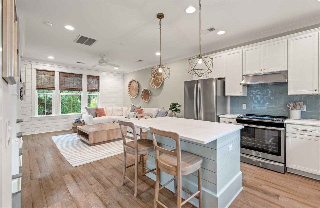 958 Key Colony Ct #NA - Photo 6 of 23