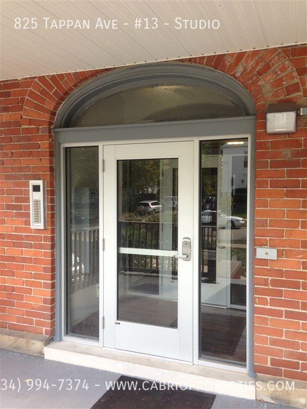 825 Tappan Ave #13STUDIO - Photo 4 of 12