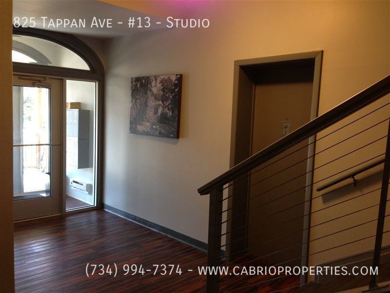 825 Tappan Ave #13STUDIO - Photo 6 of 12