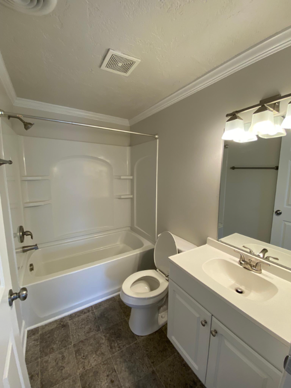 512 Penn St - Photo 7 of 14