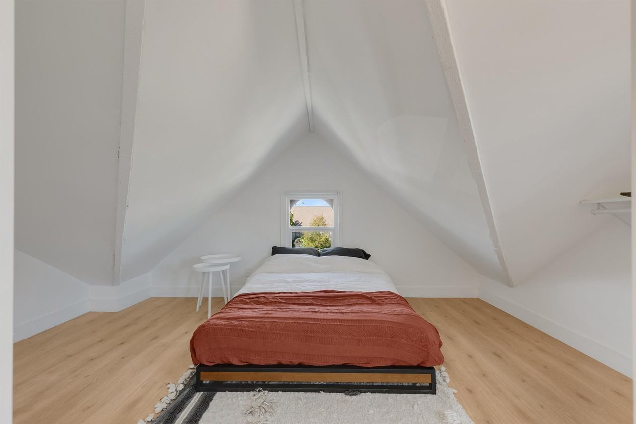 426 S Serrano Ave - Photo 3 of 14