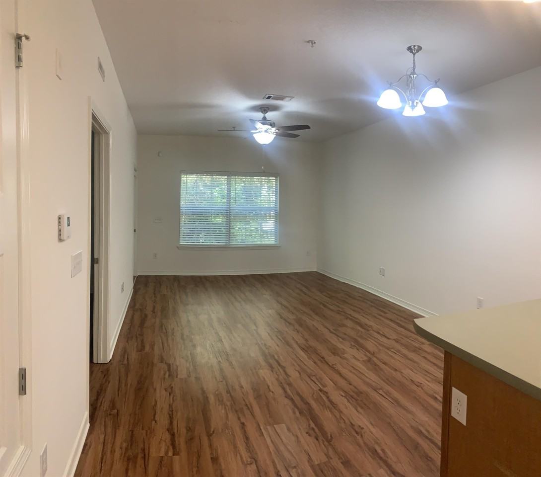 The Crossings at Pace 4672 Apartments 4672 Crossing Ct, Wallace, FL