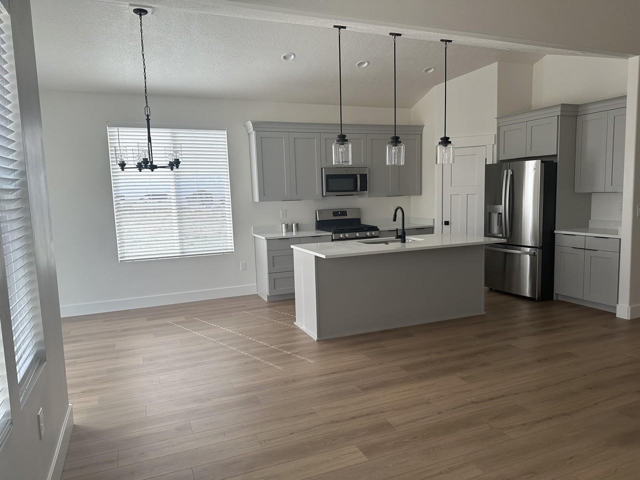 491 W 1910 N #1 - Photo 6 of 36
