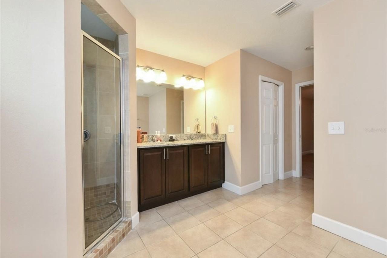 1451 Salisbury Drive - Photo 7 of 13