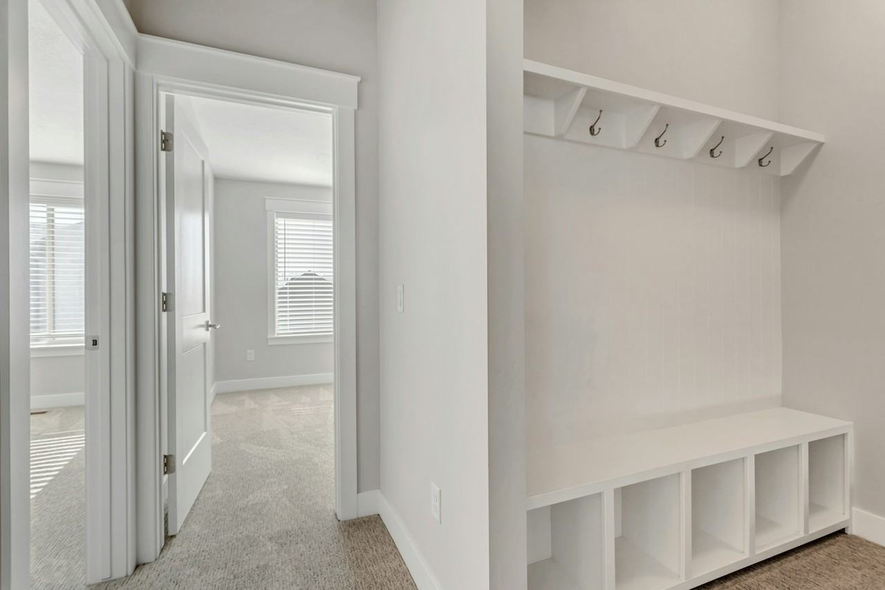 10346 South Beetdigger Boulevard - Photo 4 of 23