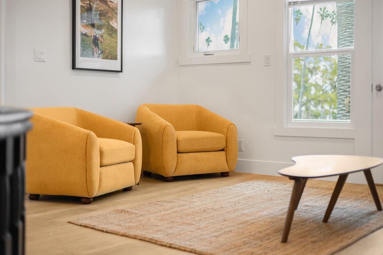 4439 Victoria Park Drive #2E - Photo 6 of 8