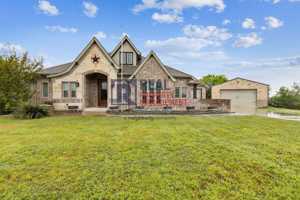 featured image of 113 Maral Ln