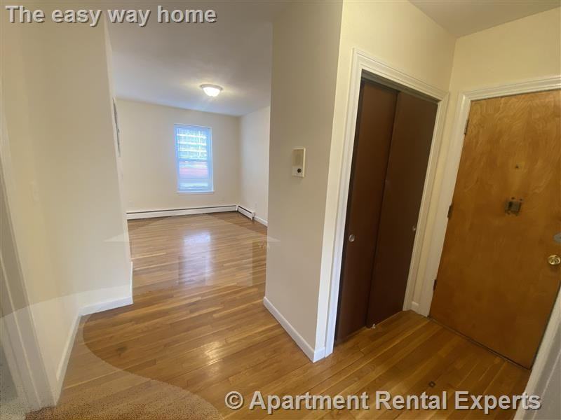 176 N Beacon St #1A - Photo 6 of 7
