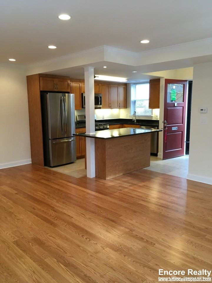 210 Independence Dr - Photo 7 of 9