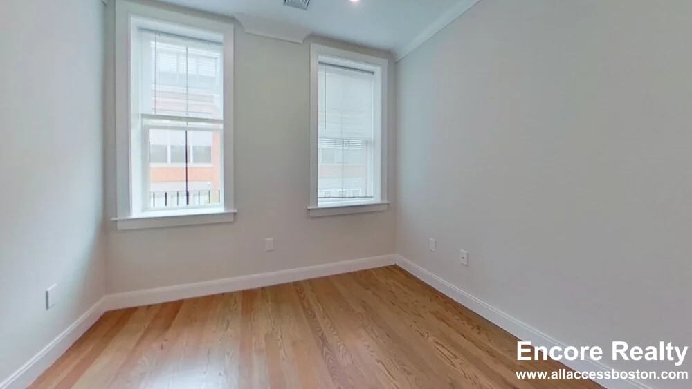 191 Porter St #12 - Photo 7 of 10