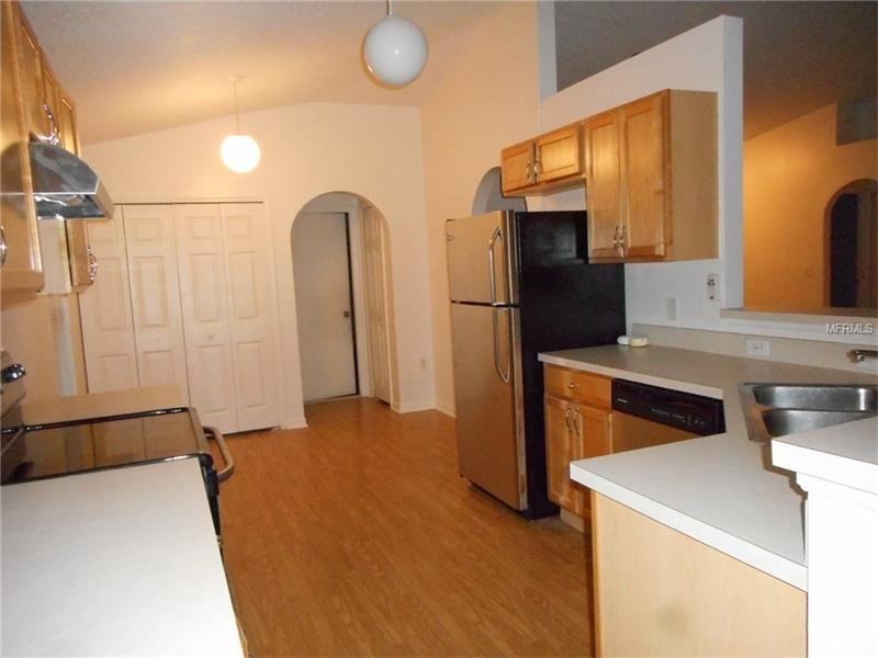 31810 Inkley Ct - Photo 3 of 13