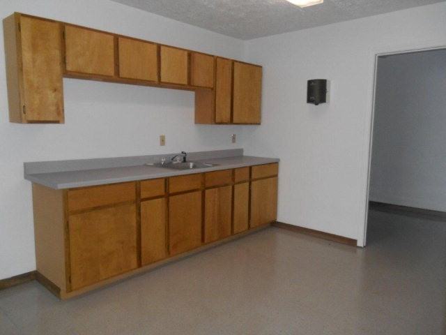 627 Industrial Park Rd - Photo 3 of 8