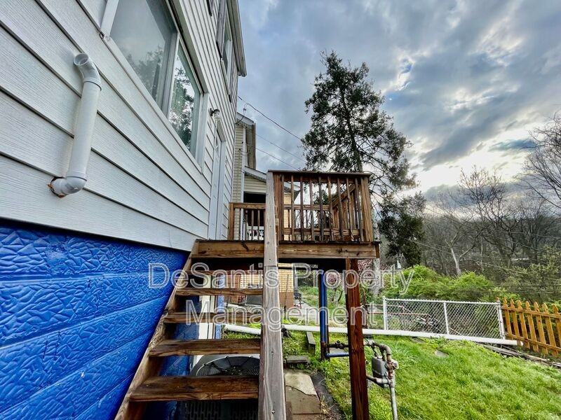 627 Vanadium Rd - Photo 2 of 20