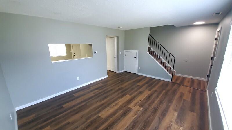 454 N 18th Ave - Photo 3 of 24