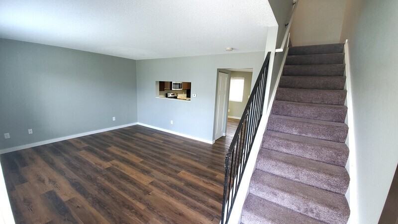454 N 18th Ave - Photo 3 of 25