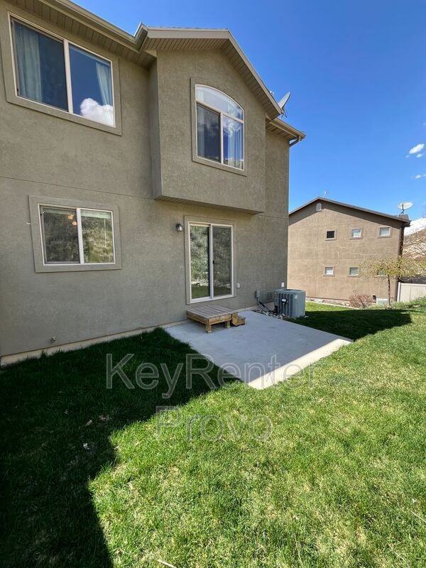 10466 N Sage Vista Ln - Photo 2 of 19