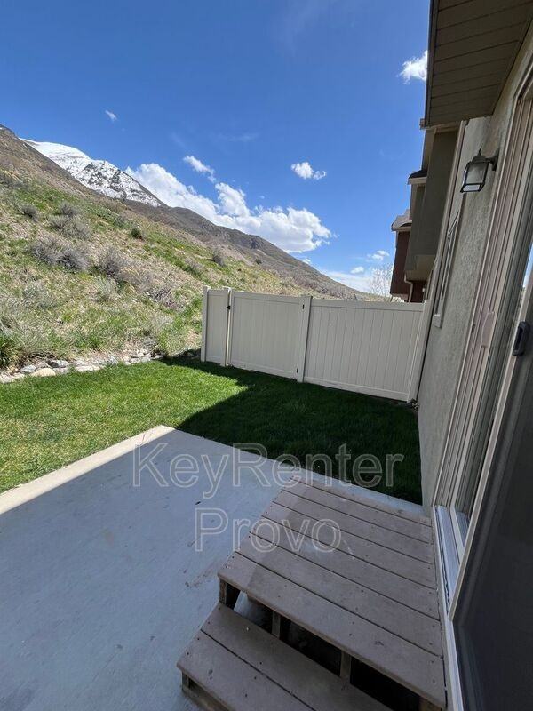 10466 N Sage Vista Ln - Photo 3 of 19