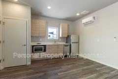 1801 N 20th Ct #B - Photo 1 of 1