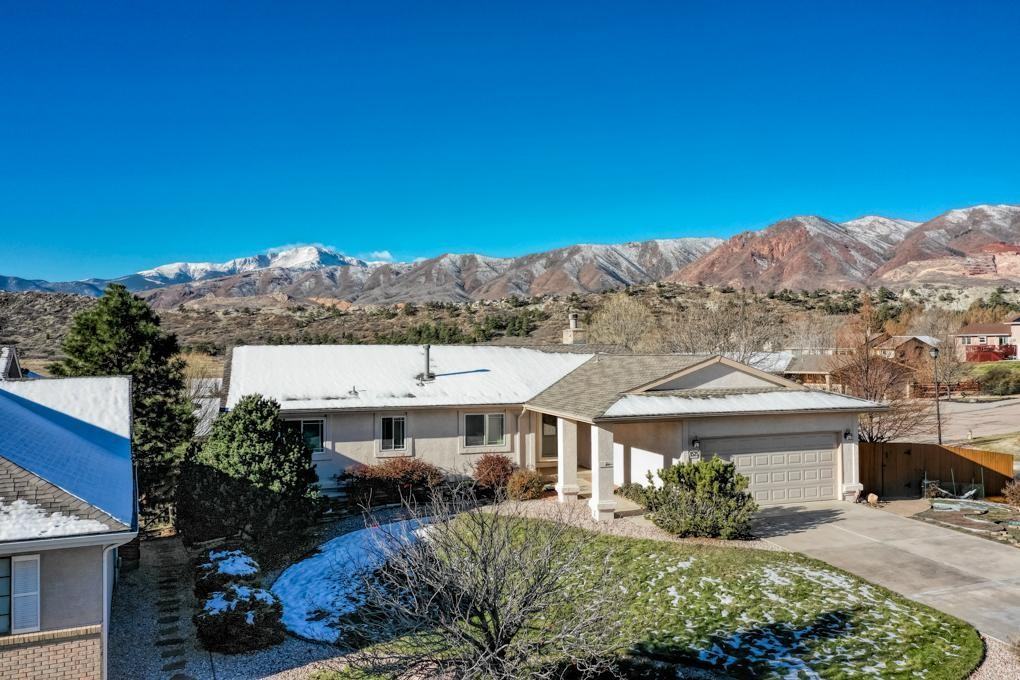 1575 Owl Ridge Dr - Photo 2 of 17