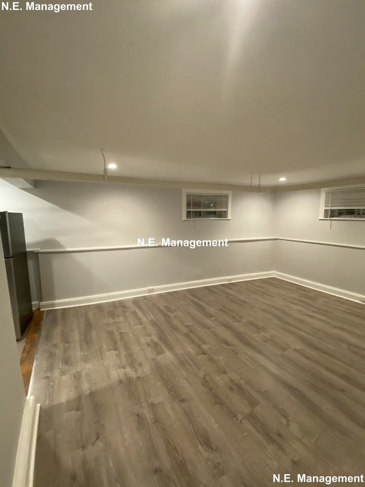 1504 Commonwealth Ave #10G - Photo 3 of 11