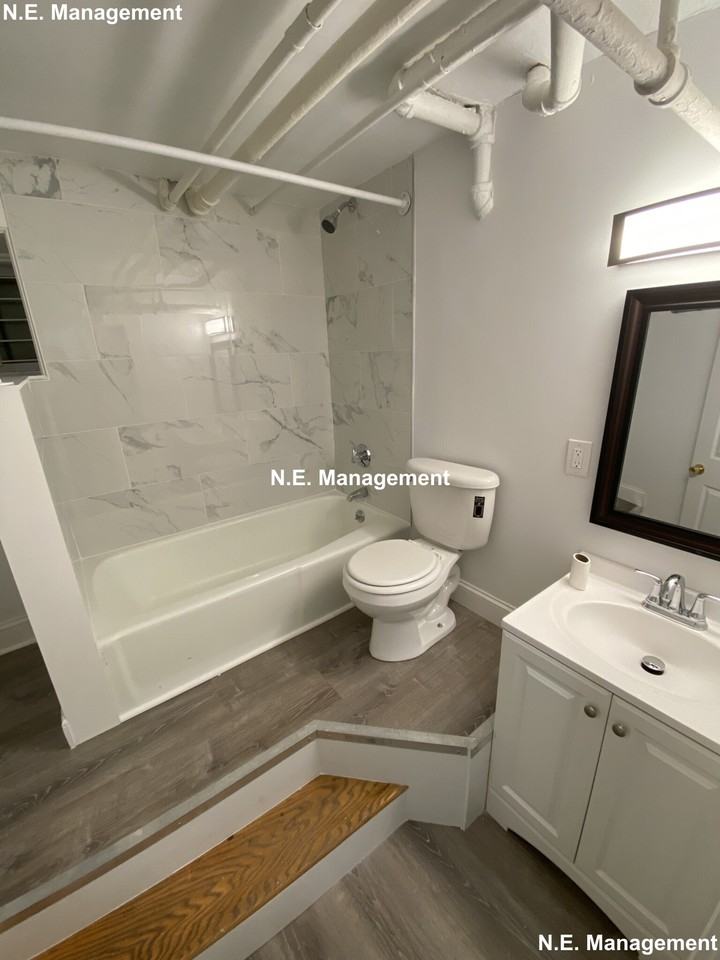 1504 Commonwealth Ave #10G - Photo 5 of 11