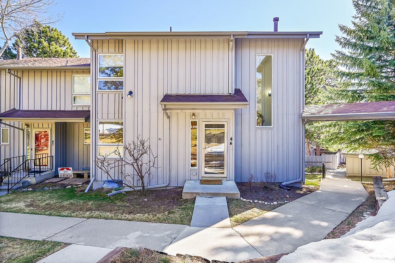 2356 Hiwan Dr #44 - Photo 2 of 28