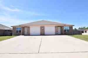featured image of 1400 Cavalry Ln