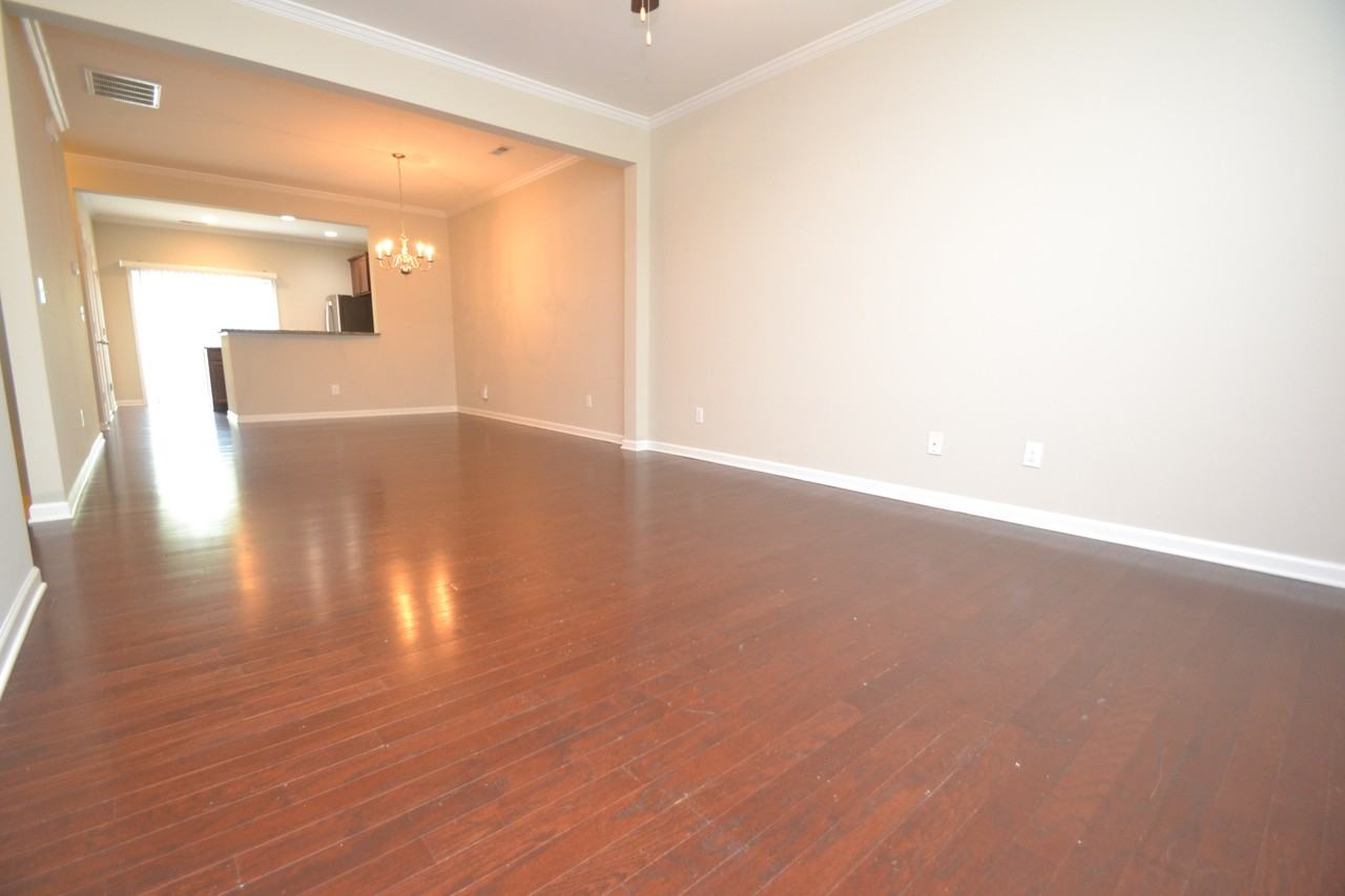 327 Dove Cottage Ln - Photo 3 of 49