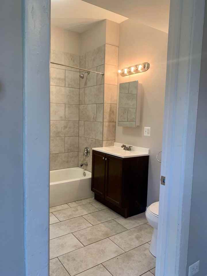 Boulevard Properties - 3225 - Photo 3 of 13