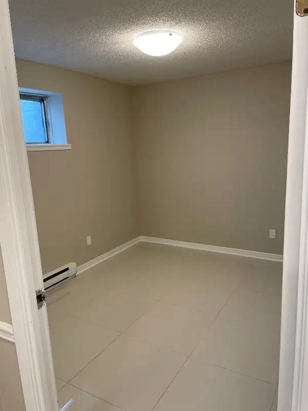 248 Guigues Avenue - Photo 6 of 10