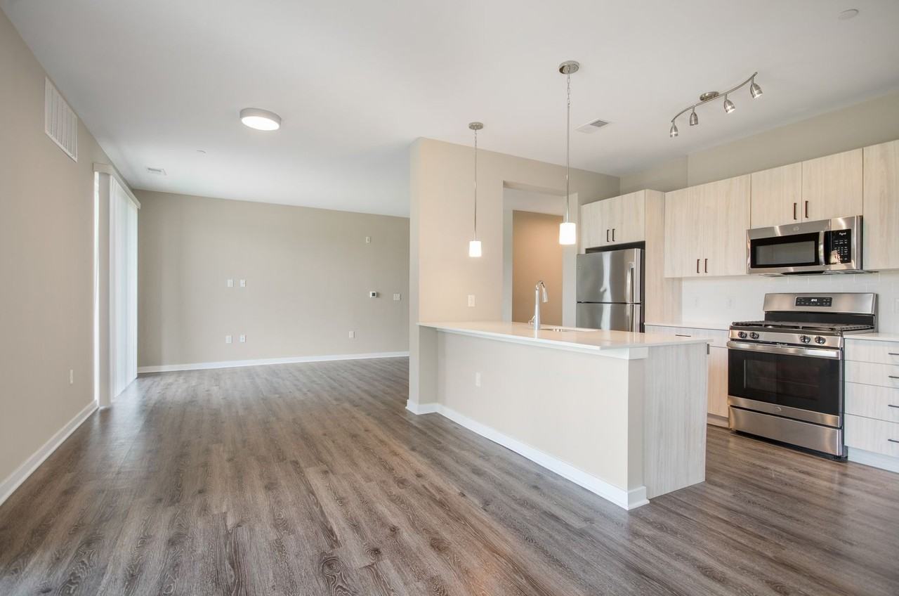 2100 Haddonfield Rd #6104 - Photo 5 of 14