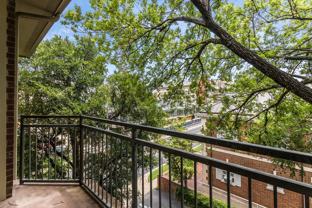 1023 W 24th St #905 - Photo 1 of 1