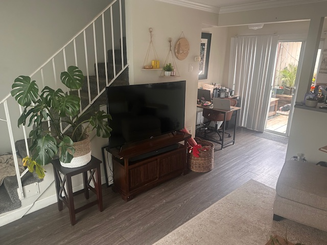 1 N La Cumbre Rd - Photo 3 of 15