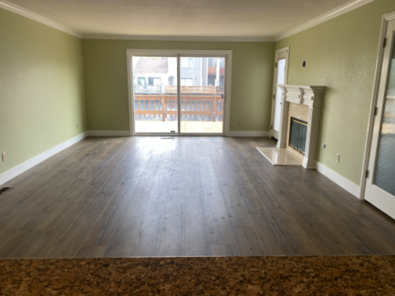 2079 Sand Point Rd - Photo 2 of 11