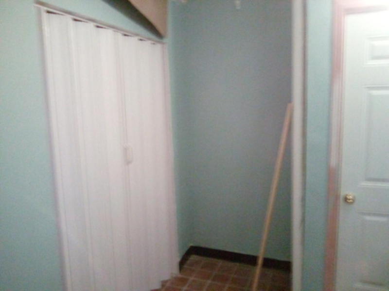 258A James St #A - Photo 2 of 6