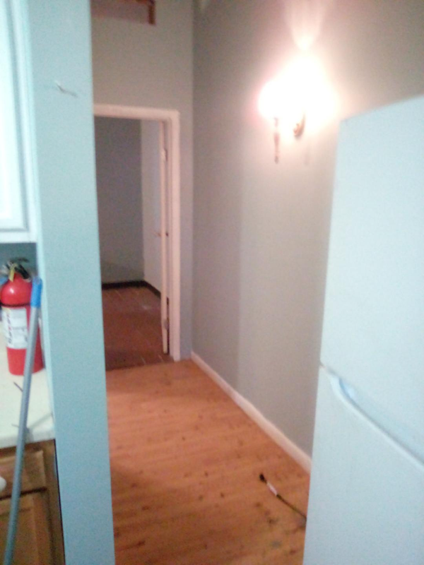 258A James St #A - Photo 3 of 6