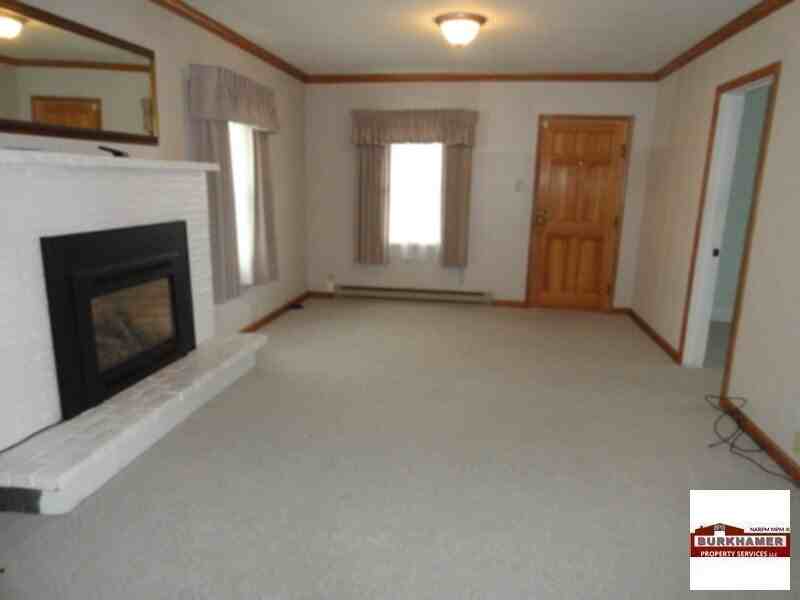 940 W Marcy Ave - Photo 2 of 28
