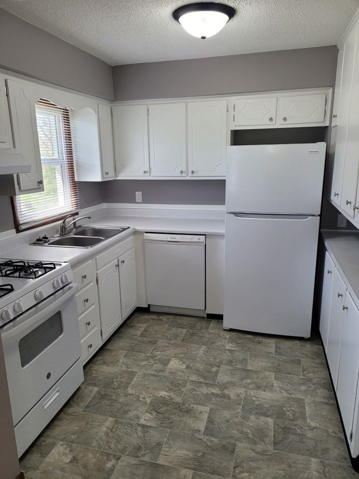 4712 Western Ave #NA - Photo 5 of 22