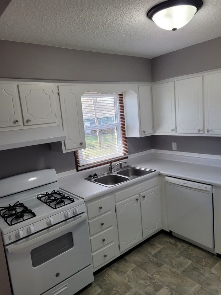 4712 Western Ave #NA - Photo 6 of 22