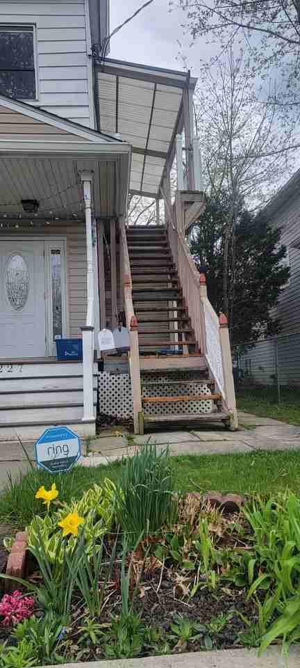 227 Main St #3 - Photo 3 of 13