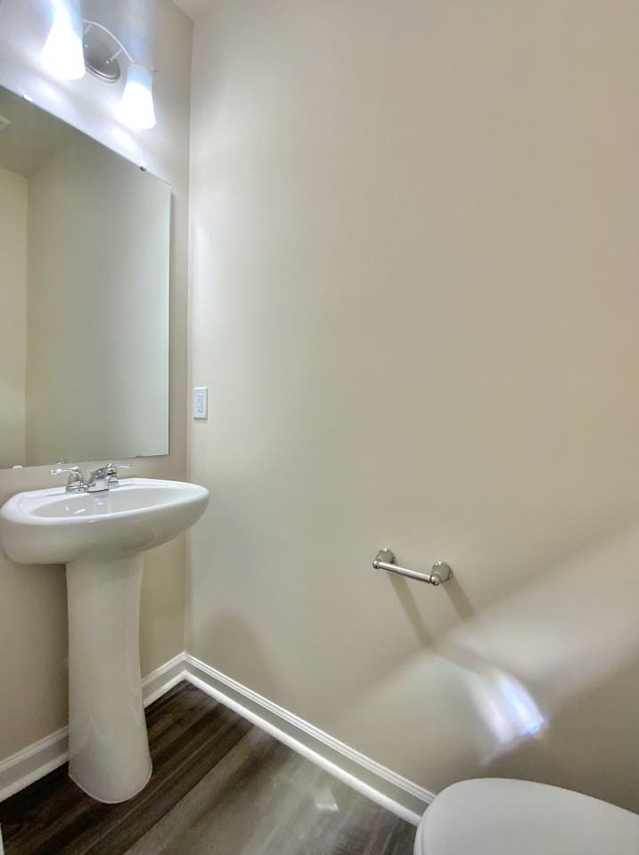 836 Falls Grove Trl #836 - Photo 5 of 46