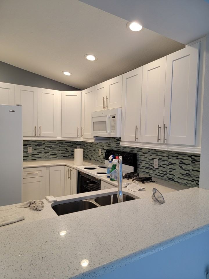 2125 Winsley St #NA - Photo 3 of 5