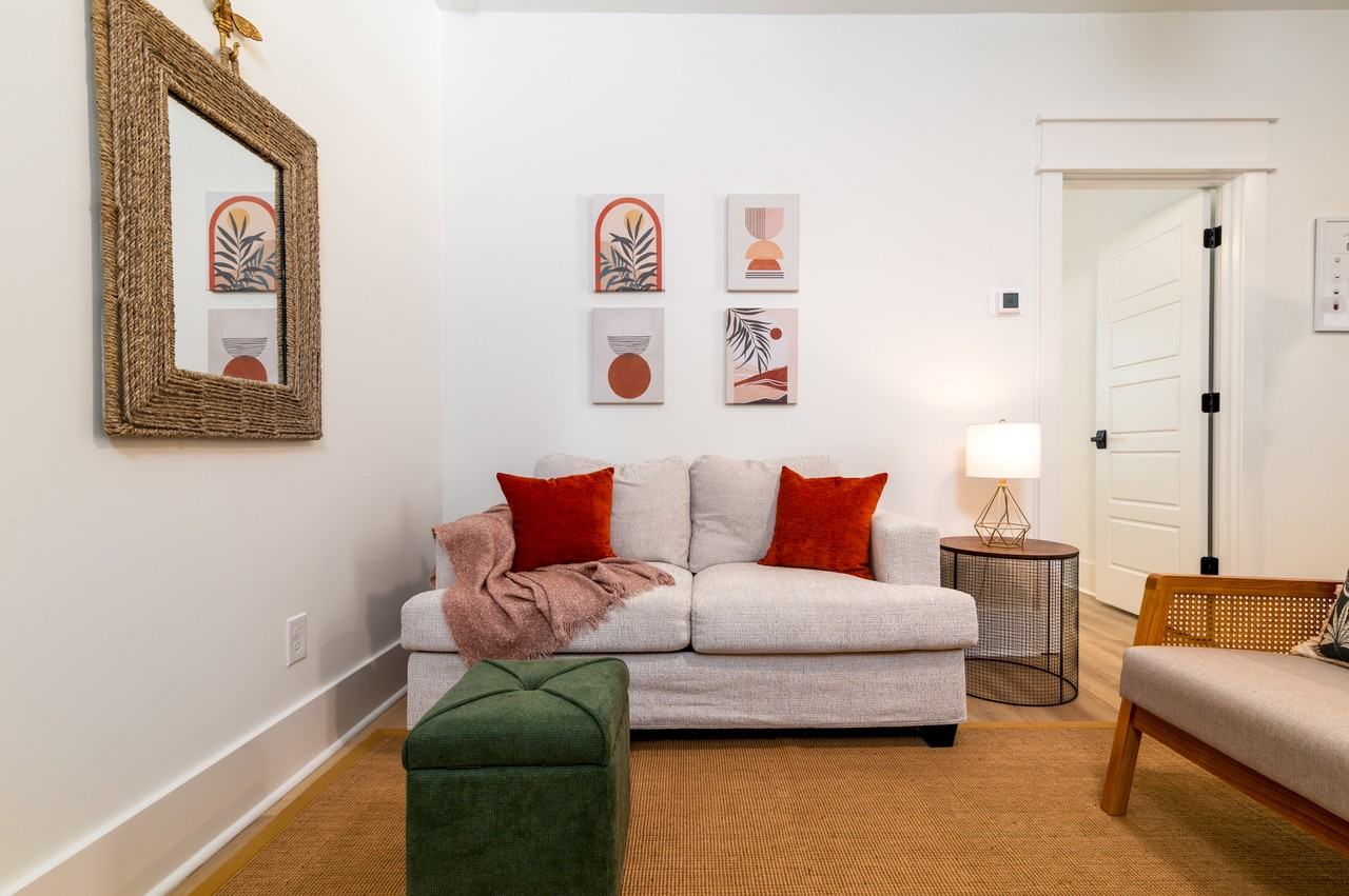 532 Fleming Rd - Photo 5 of 11