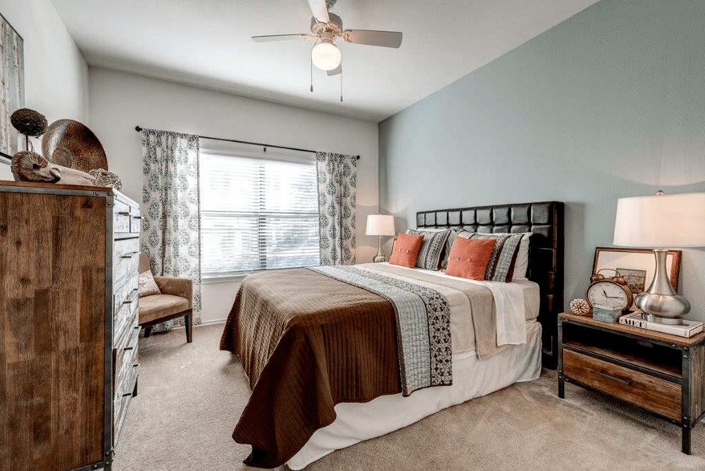 Lost Spurs Ranch Apartments - Photo 4 of 30