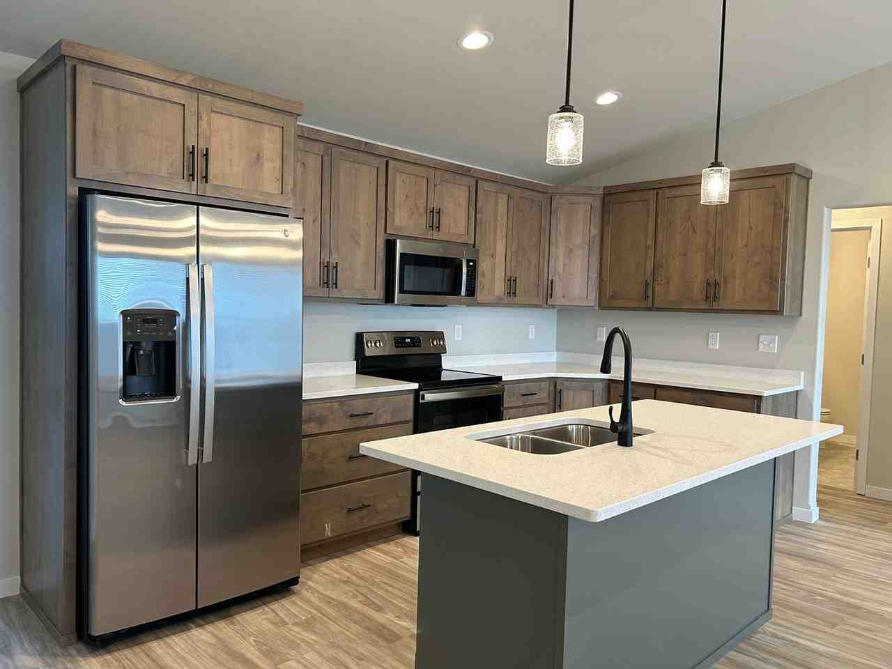 3602-3890 19th St S - Photo 3 of 31