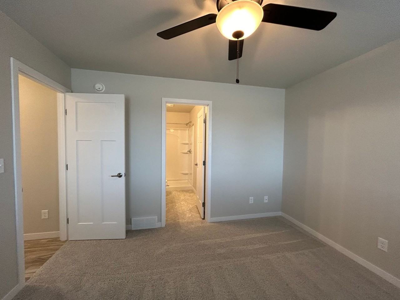 3602-3890 19th St S - Photo 4 of 31