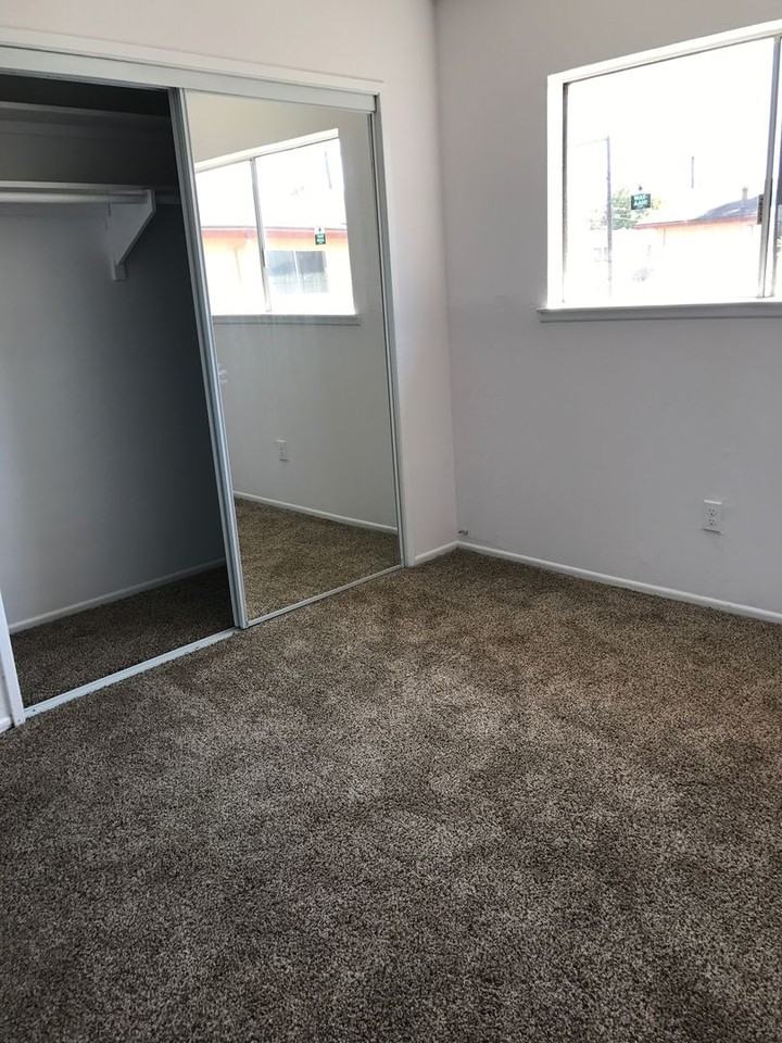 Woodlawn - Photo 3 of 11