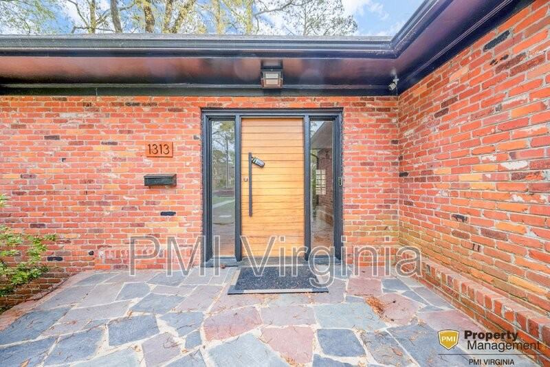 1313 Cloncurry Rd - Photo 3 of 50