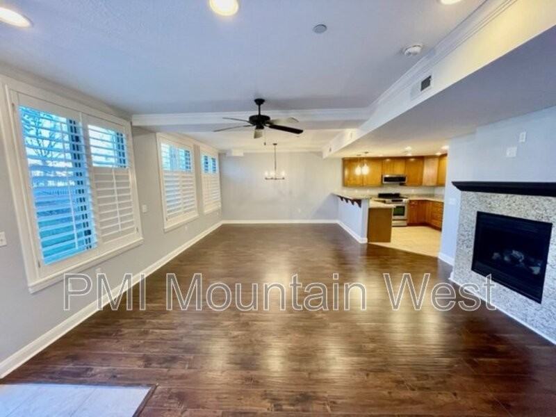 88 Southeast #117 - Photo 2 of 49